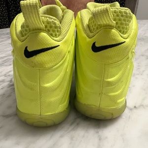 Nike Posite One Volt Neon Yellow